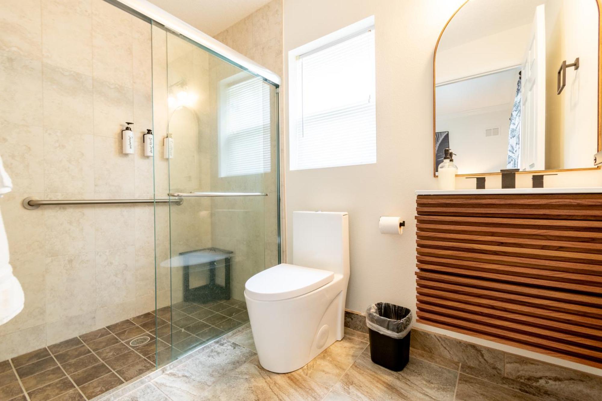 Sole Suite #1-2 Min To Beach-Patio & Courtyard Cocoa Beach Eksteriør billede